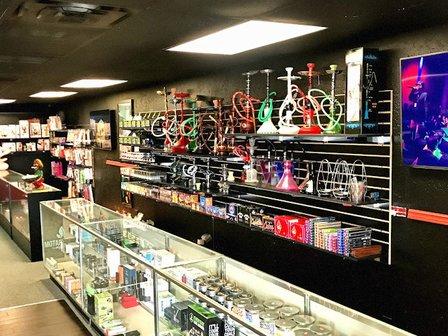 Straight Pipes & Vapes