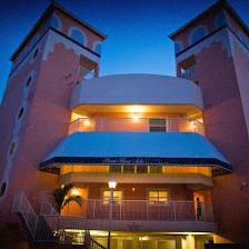 Beach House Suites