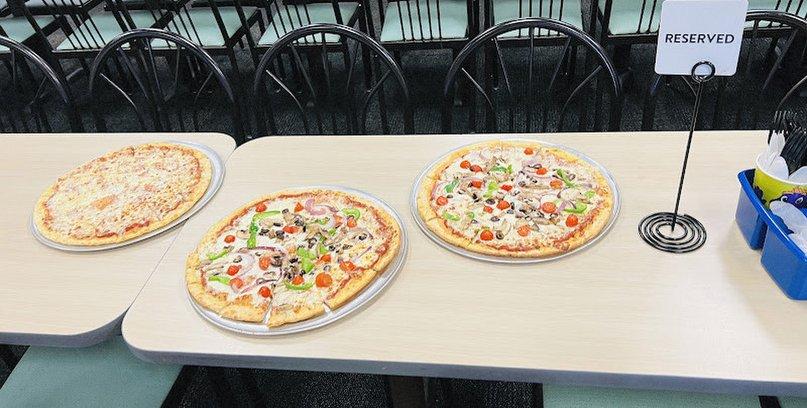 Chuck E. Cheese