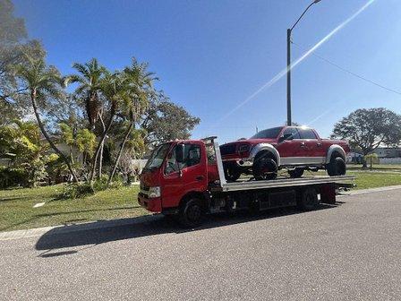 Loaded solutions towing / Solo auto repair