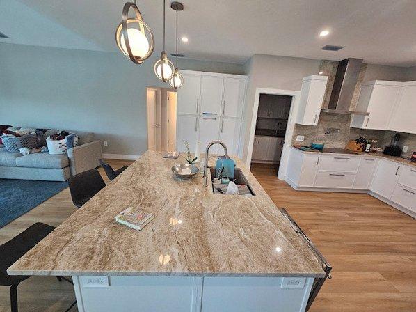 Yoha stone granite and gabinete