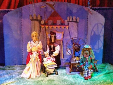 Bits N Pieces Puppet Theatre