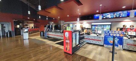 Plant City Premiere LUX 8 and Pizza Pub