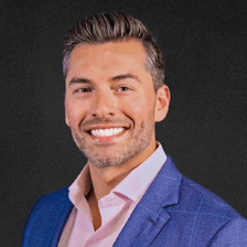 Alvaro Loureiro at New American Funding