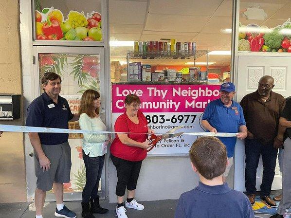 Love thy Neighbor Community Market
