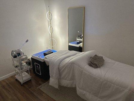 Luxe Beauty Head Spa