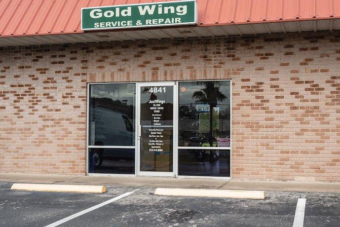 JustWings - GL 1800 Service and Repair