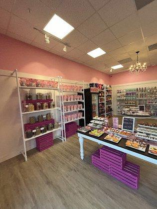 Woof Gang Bakery & Grooming Del Sol