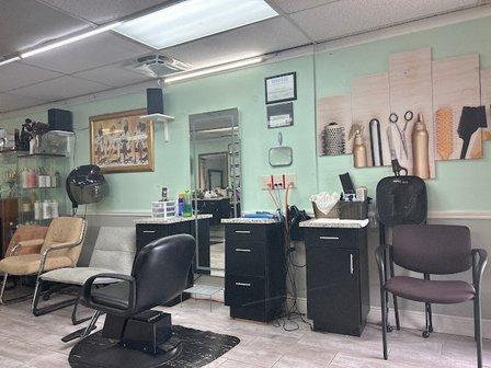 Finas Beauty Salon