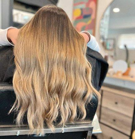 Salon Belleair