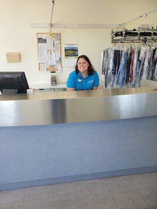 Sage Cleaners: Lithia/Fishhawk Dry Cleaners & Laundry Service