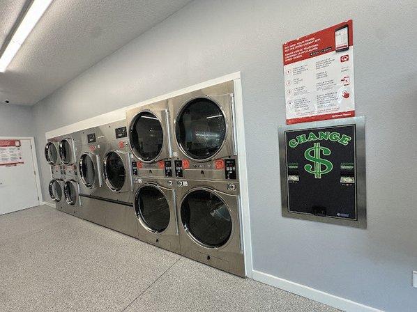 Mi casita Laundromat Lavanderia
