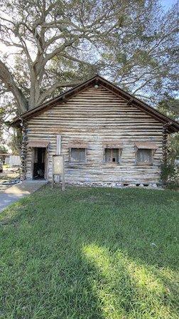 The Seminole Log Cabin