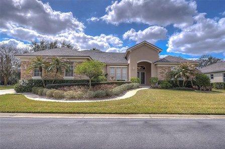 Cheryl Thompson, Realtor - RE/MAX Collective