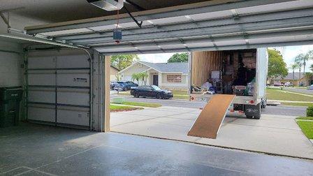 2 College Brothers Moving and Storage - Tampa Movers