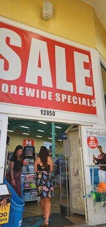 Surf Style 118: Surf, Swimwear, Sporting Goods in Madeira Beach