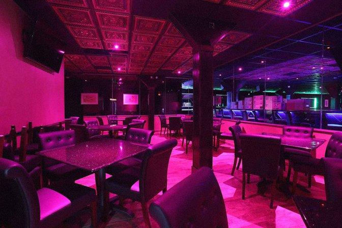 TNA Gentlemen’s Club & Fine Dining
