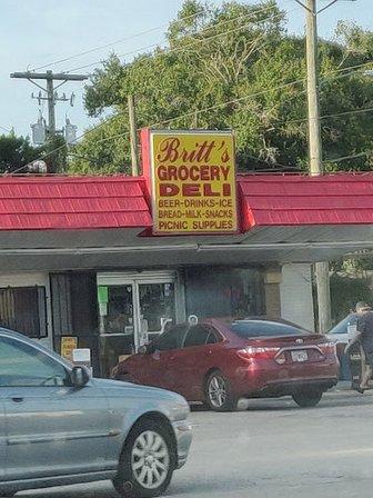 Britt's Grocery