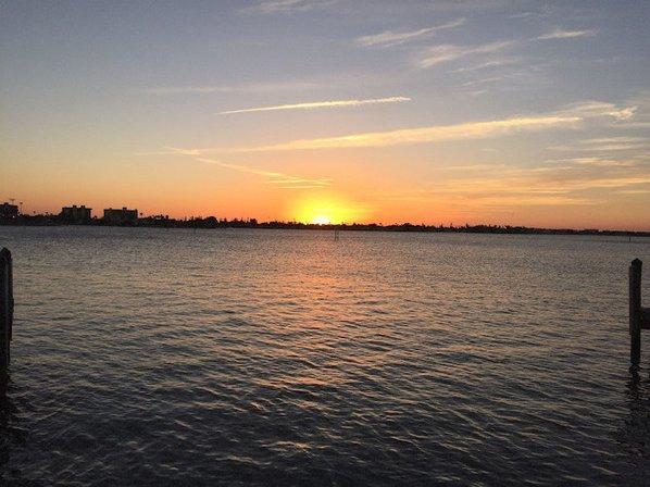 St. Petersburg Boat Charters and Tours - By Local Boat Charter