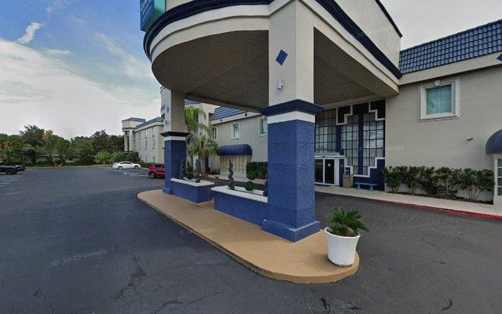 CoinFlip Bitcoin ATM - Clarion Inn & Suites (Clearwater)