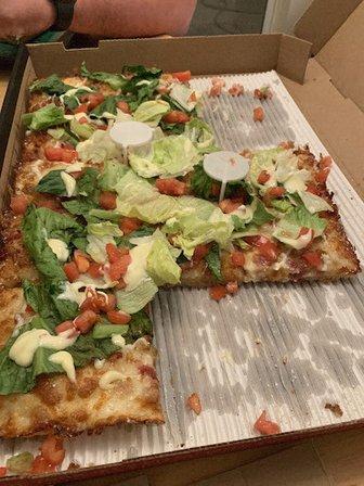 Jet's Pizza