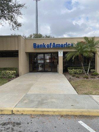 Bank of America (with Drive-thru ATM)