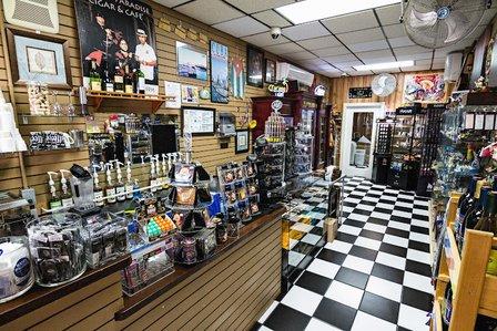 Cuban Paradise Cigar & Cafe