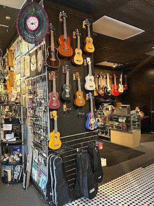 Dark Horse Music Store