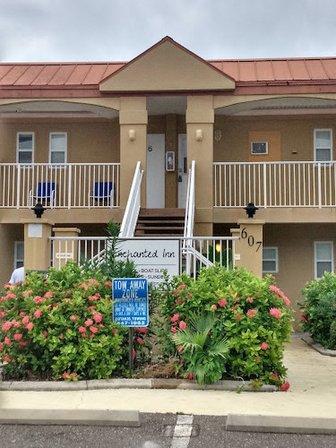 Enchanted Inn & Beachside Cottages