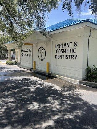 Riverview Implant & Cosmetic Dentistry