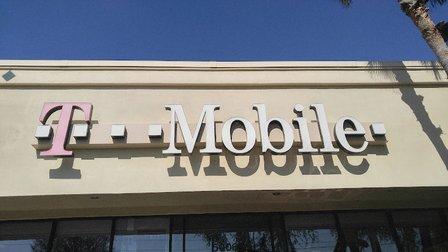 T-Mobile Experience Store