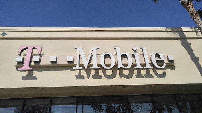 T-Mobile Experience Store