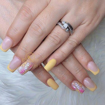 Luxecares Nail Spa & Lounge