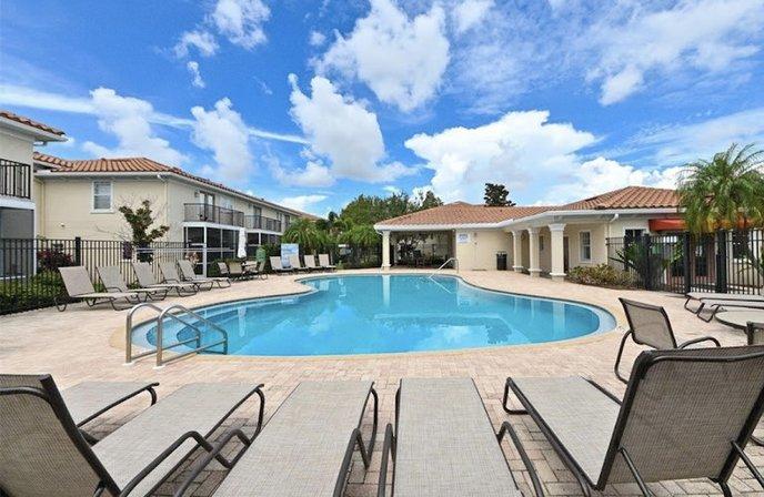 The Villas of Carillon