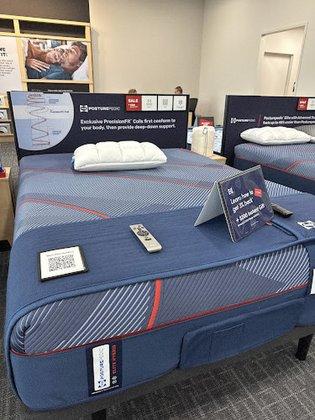Mattress Firm Cypress Village Plaza