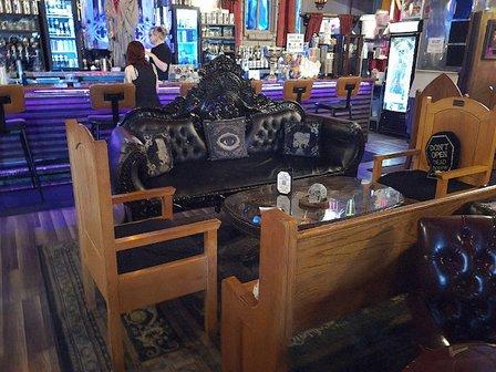 SpookEasy Lounge