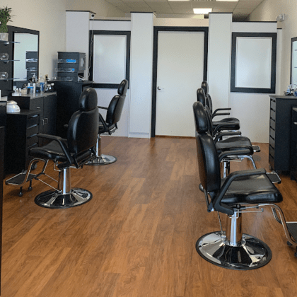 Diva Beauty Studio / Eyebrow Threading