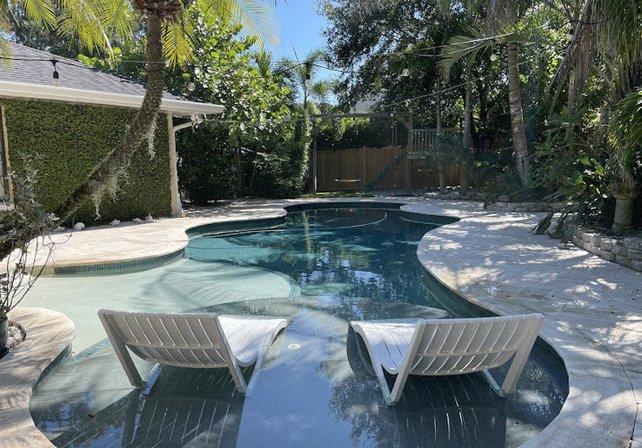 Parrydise Pools