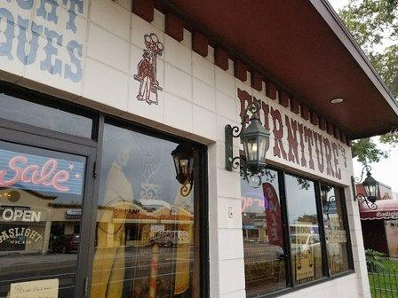 Gaslight Antiques