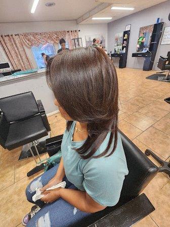 Alicia's Dominican Divas Salon