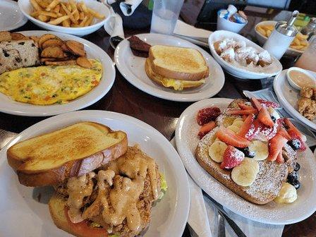 Shelly's Cafe