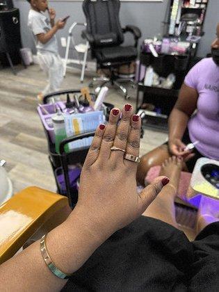 Truly Pyour Natural Nail Lounge