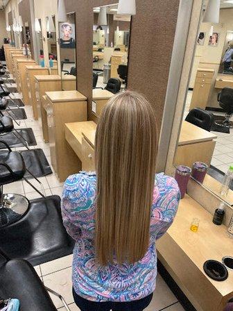 Iris Ada Hair Design