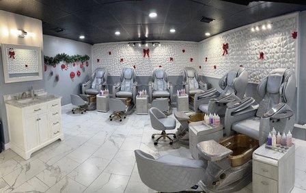 November Nails & Spa