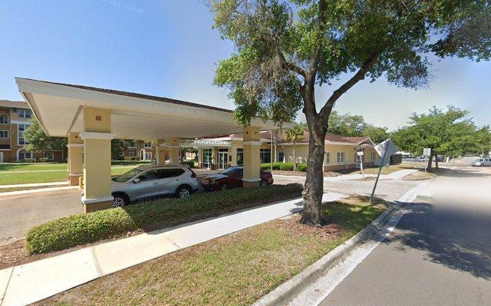 Oaks at Riverview Senior Center
