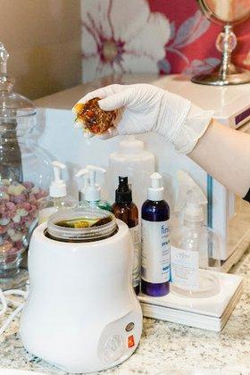Hello Sugar | North Hyde Park - Brazilian Wax & Sugar Salon