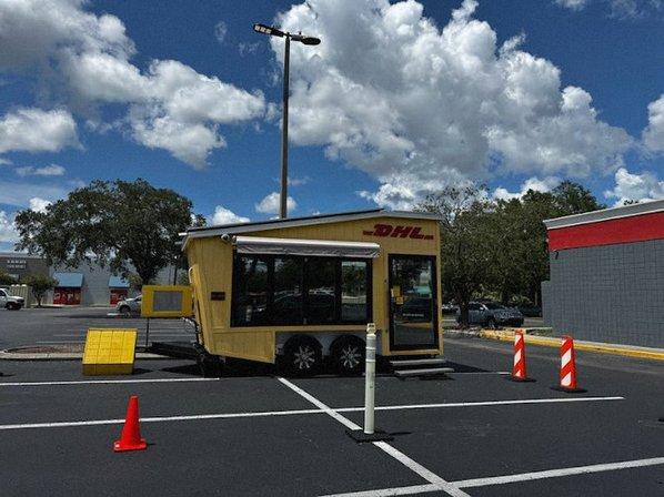 DHL Express Service Point