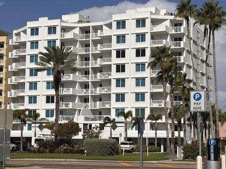 1365 Gulf Blvd- Public Parking Lot