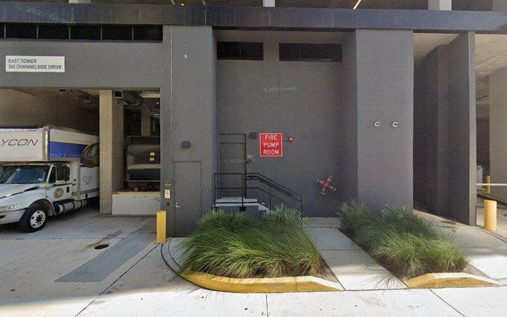 Publix Supermarket Parking Garage
