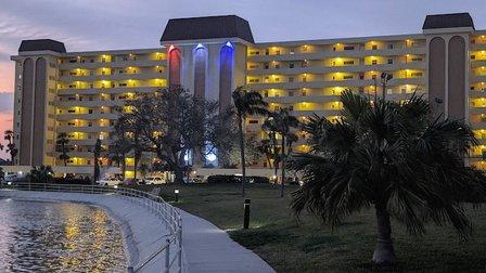 Sea Towers-Independence Cove